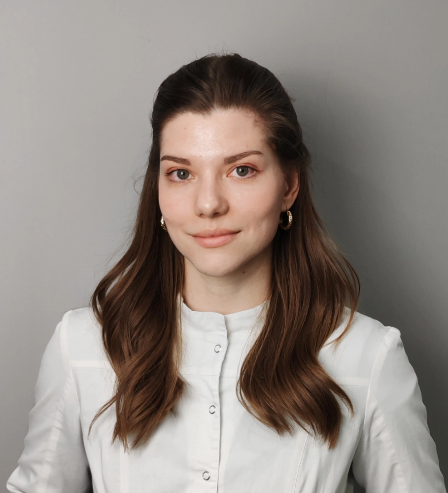 Вехова Алина Дмитриевна		